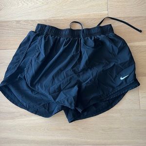 Nike drifit shorts